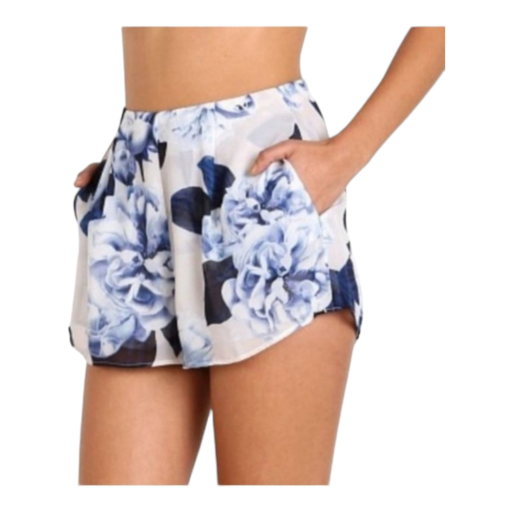 Nwt SHOW ME YOUR MUMU Sawyer Shorts- blue floral